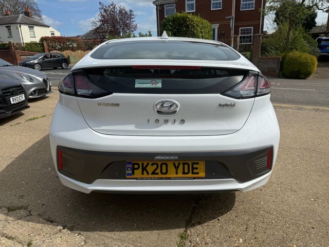 Hyundai Ioniq 1.6 H-gdi Premium Hatchback Hybrid Dct PK20YDE White #6