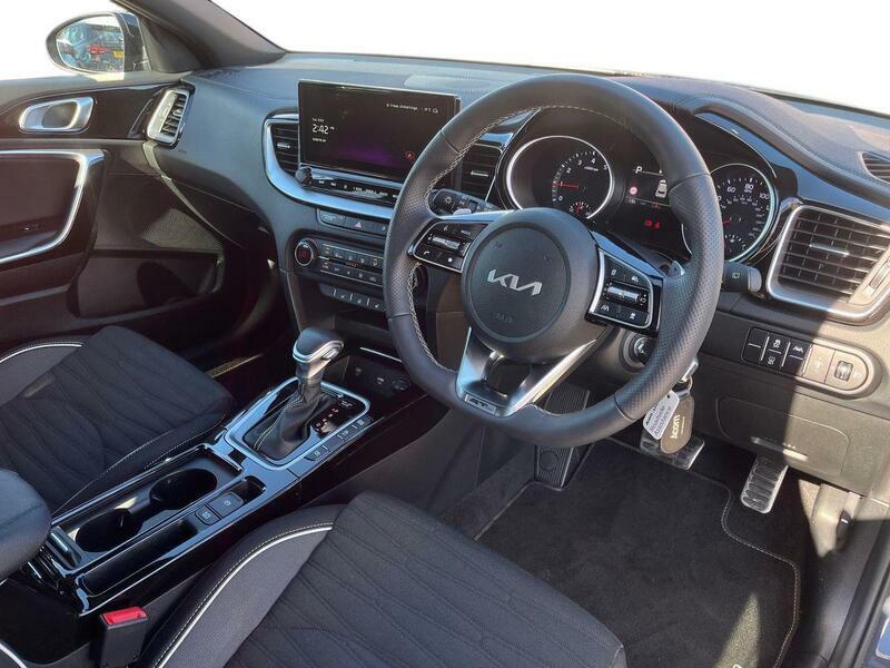 Kia Xceed 1.0 T-gdi Mhev Gt-line Dct Euro 6 Ss Grey #3