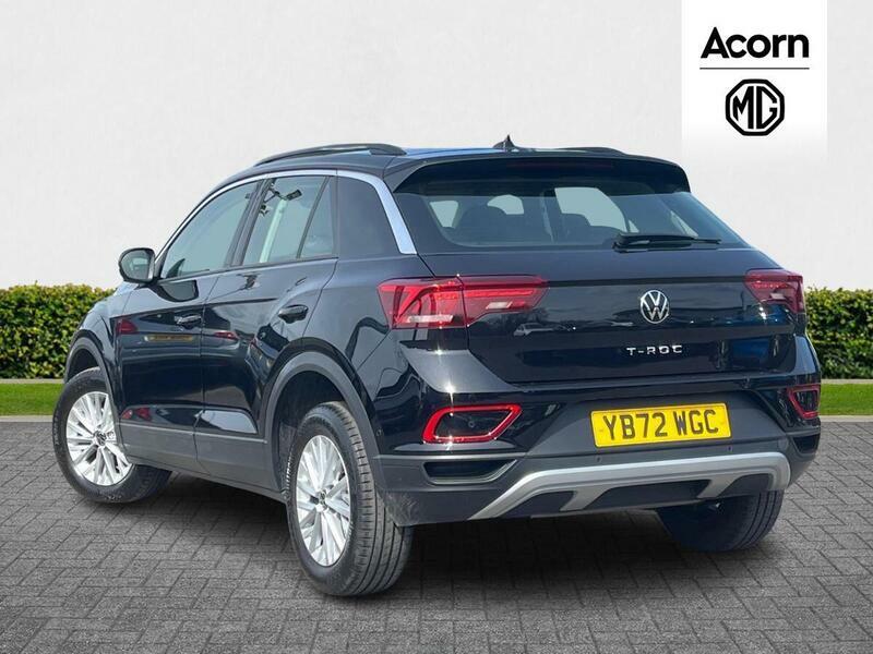 Volkswagen T-Roc 1.5 Tsi Life Euro 6 Ss YB72WGC Black #2