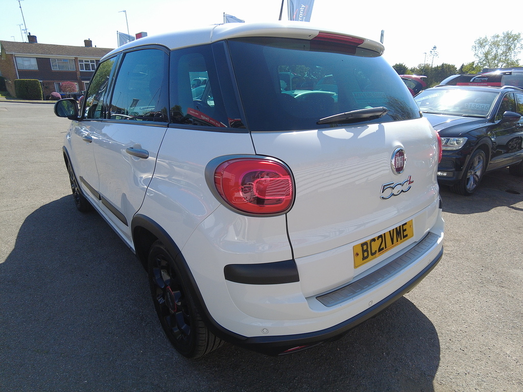 Fiat 500L Sport White #5