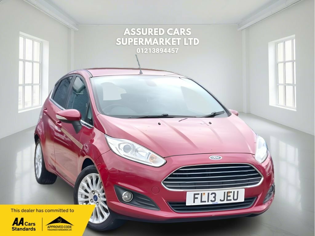 Ford Fiesta 1L Titanium FL13JEU Red