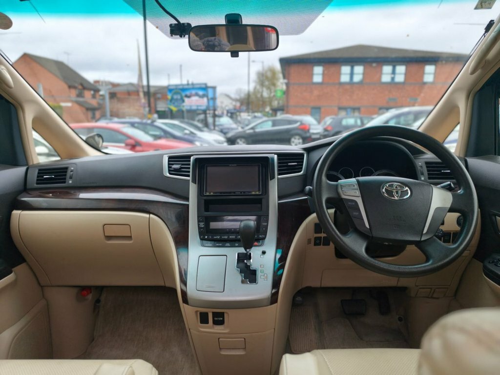 Toyota Vellfire Mpv Black #6
