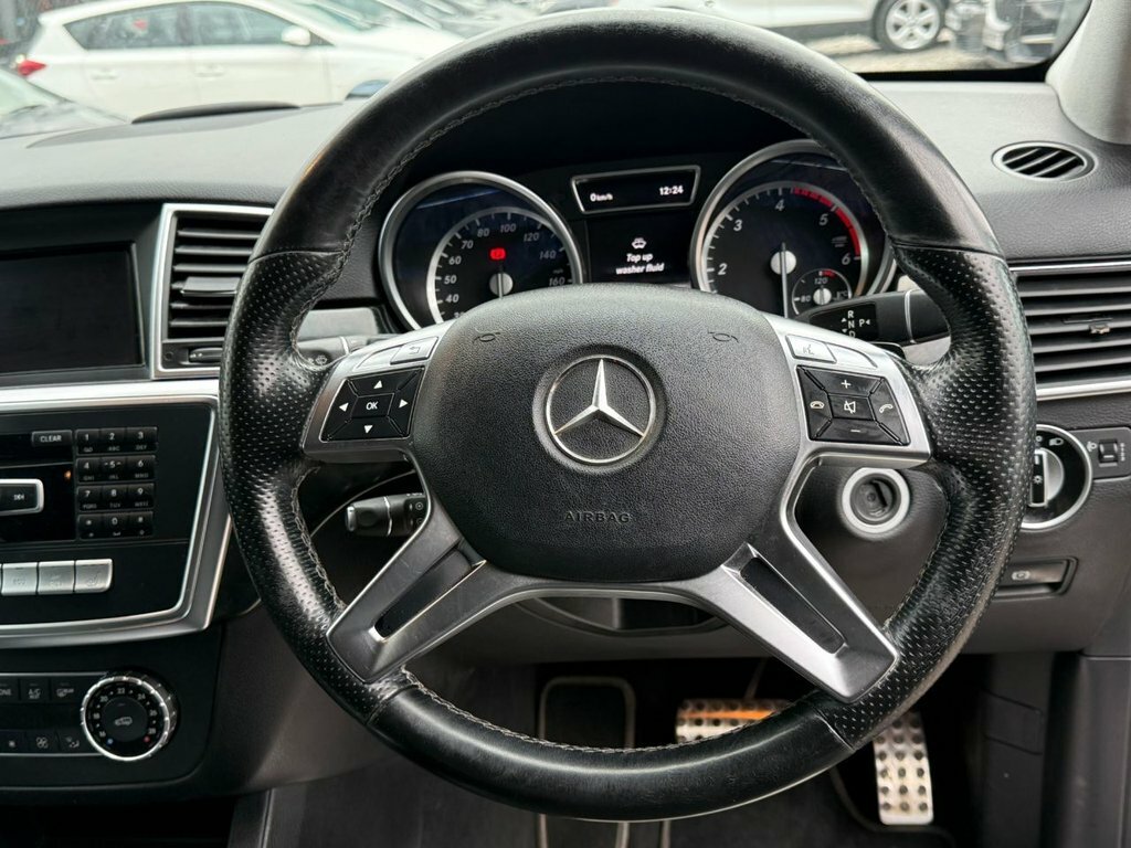 Mercedes-Benz M Class 2.1L Amg Sport FN63VEM Red #3