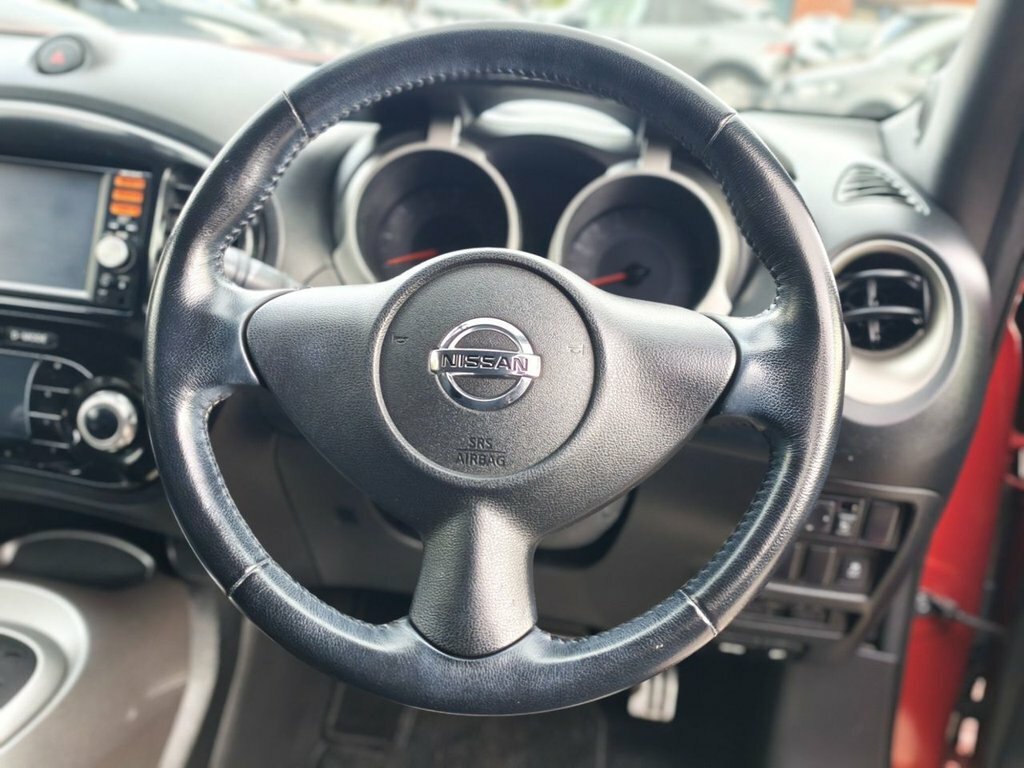 Nissan Juke Suv BW64WUU Red #3