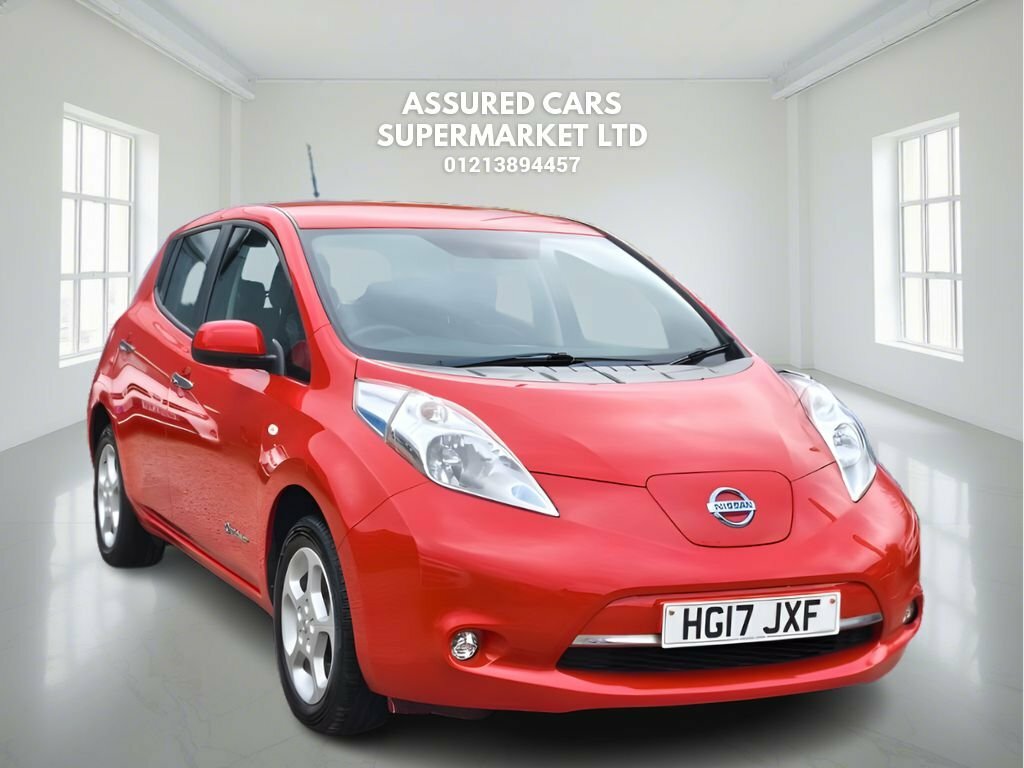 Nissan Leaf Hatchback HG17JXF Red #4