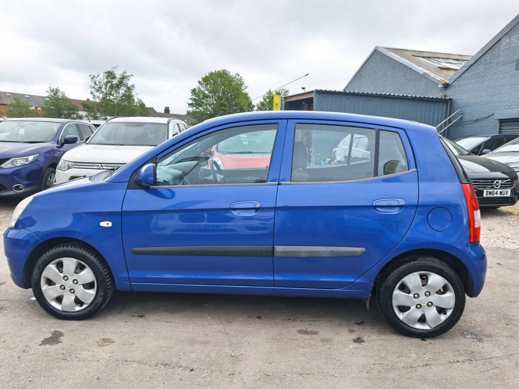 Kia Picanto 1.1 LX Black #9