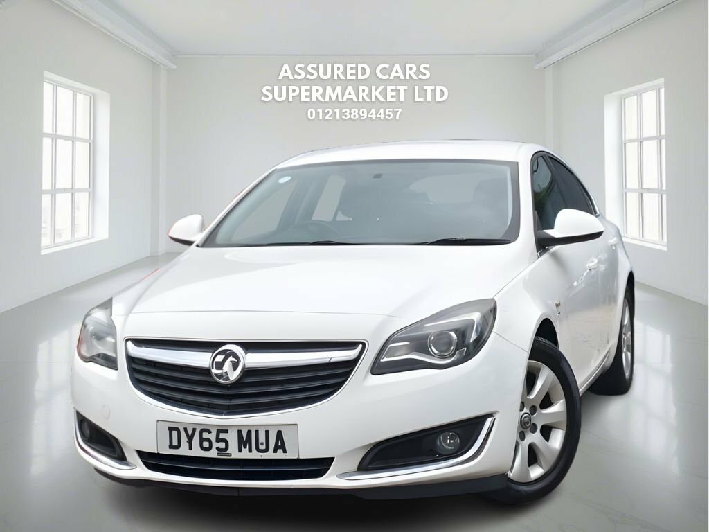 Vauxhall Insignia 2L Sri Nav White #2