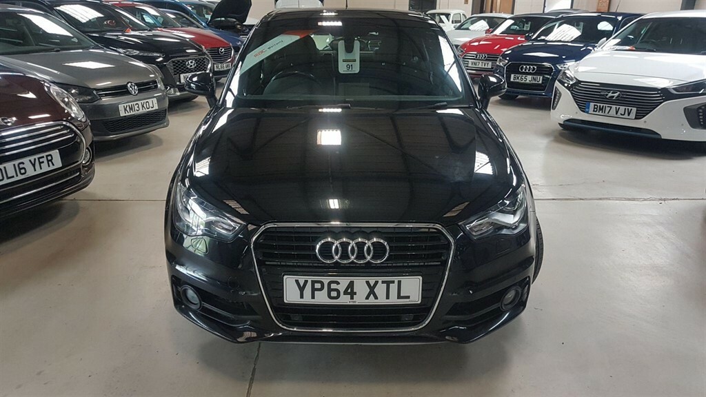 Audi A1 1.4 Tfsi S Line Sportback S Tronic Euro 5 Ss YP64XTL Black #4