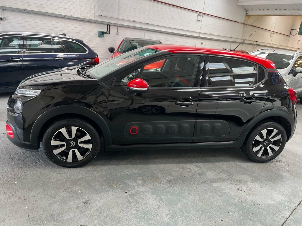 Citroen C3 1.2 Puretech Flair Hatchback Eur GL66SYA Black #2