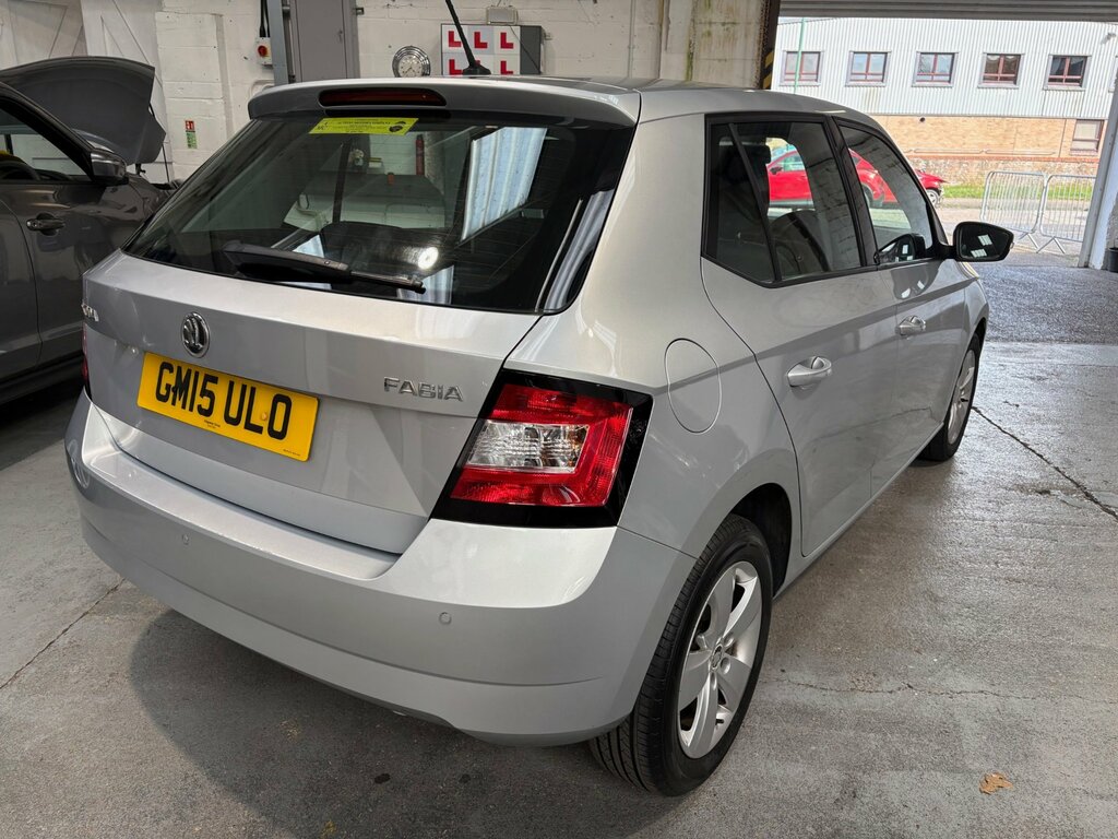 Skoda Fabia 1.2 Tsi Se Hatchback Euro 6 Ss GM15ULO Silver #4