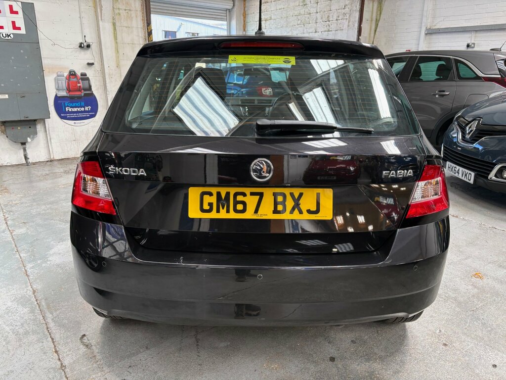 Skoda Fabia 1.0 Se Hatchback Euro 6 Ss 7 GM67BXJ Black #3