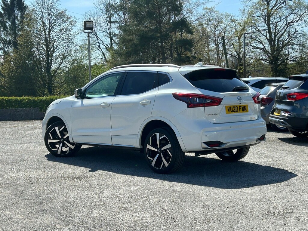 Nissan Qashqai 1.3 Dig-t Tekna VU20FWN White #3