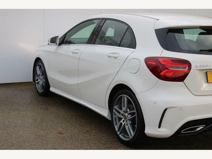Mercedes-Benz A Class 2.1 A200d Amg Line Premium 7G-dct Euro 6 Ss 5 White #6