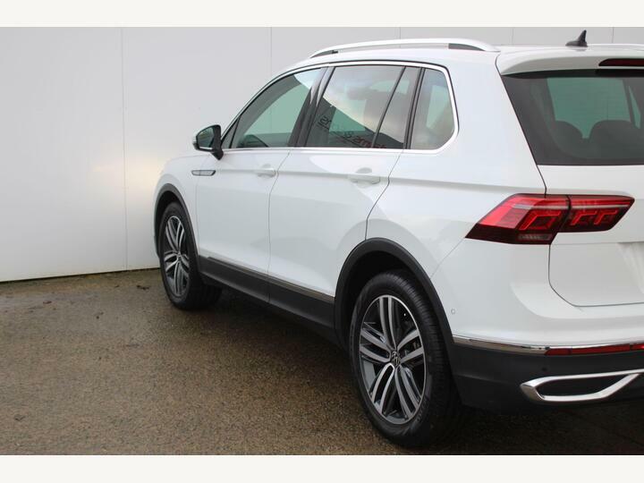 Volkswagen Tiguan 1.5 Tsi Elegance Dsg Euro 6 Ss White #6