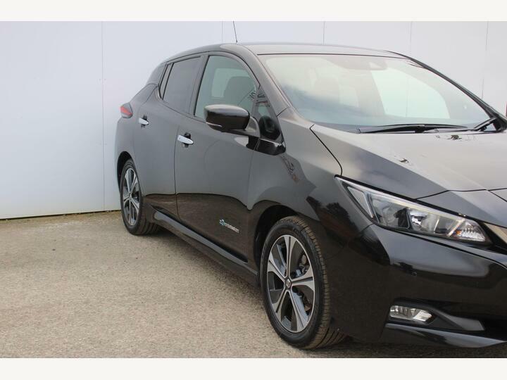Nissan Leaf 40Kwh 2.Zero B6KEE Black #2