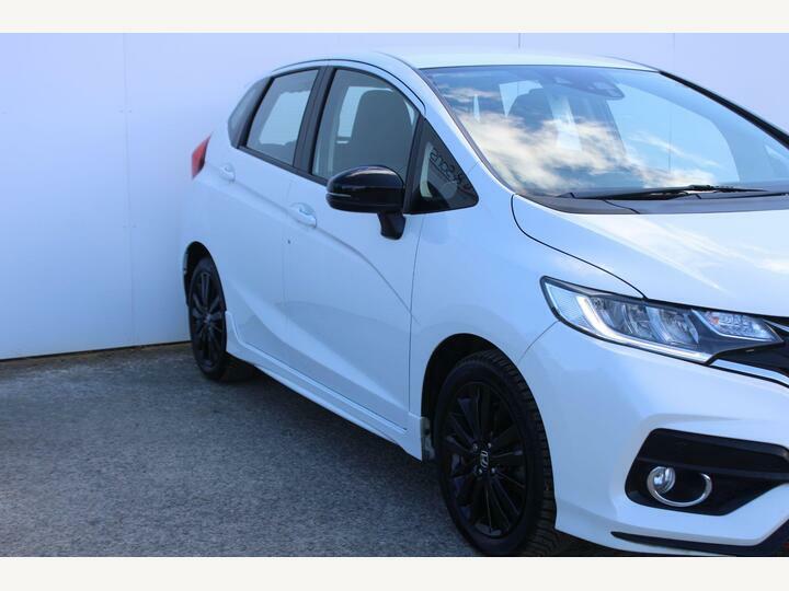 Honda Jazz 1.5 I-vtec Sport Navi Cvt Euro 6 Ss White #2