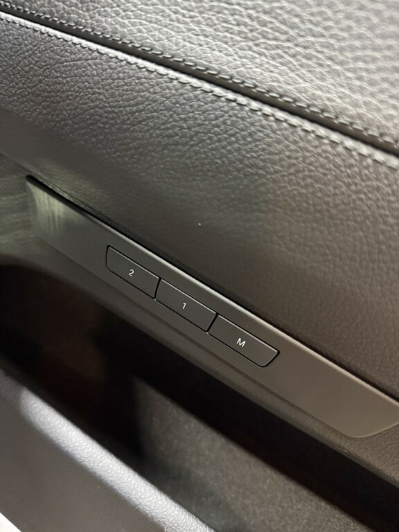 BMW 5 Series Gran Turismo Hatchback Black #24