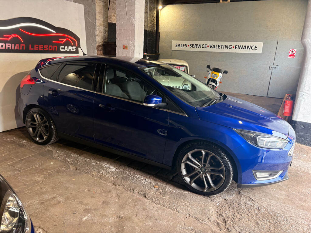 Ford Focus 1.5 Tdci 120 Titanium Blue