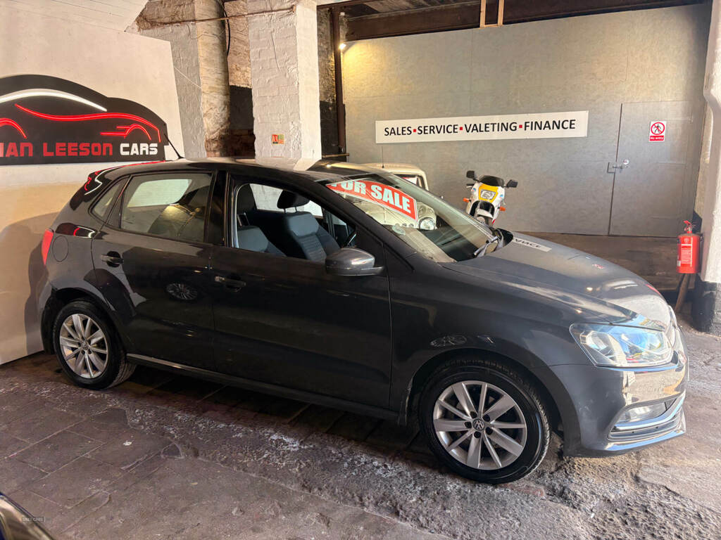 Volkswagen Polo 1.0 Se Grey