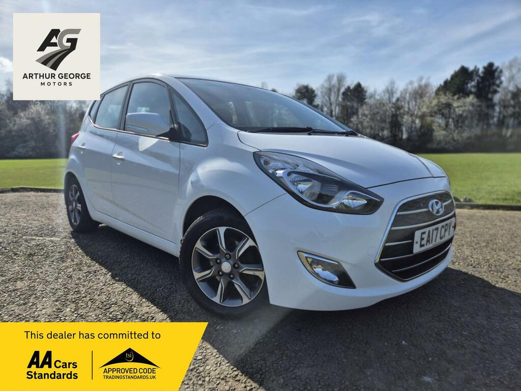 Hyundai Ix20 1.6 Crdi Blue Drive Se Hatchback White