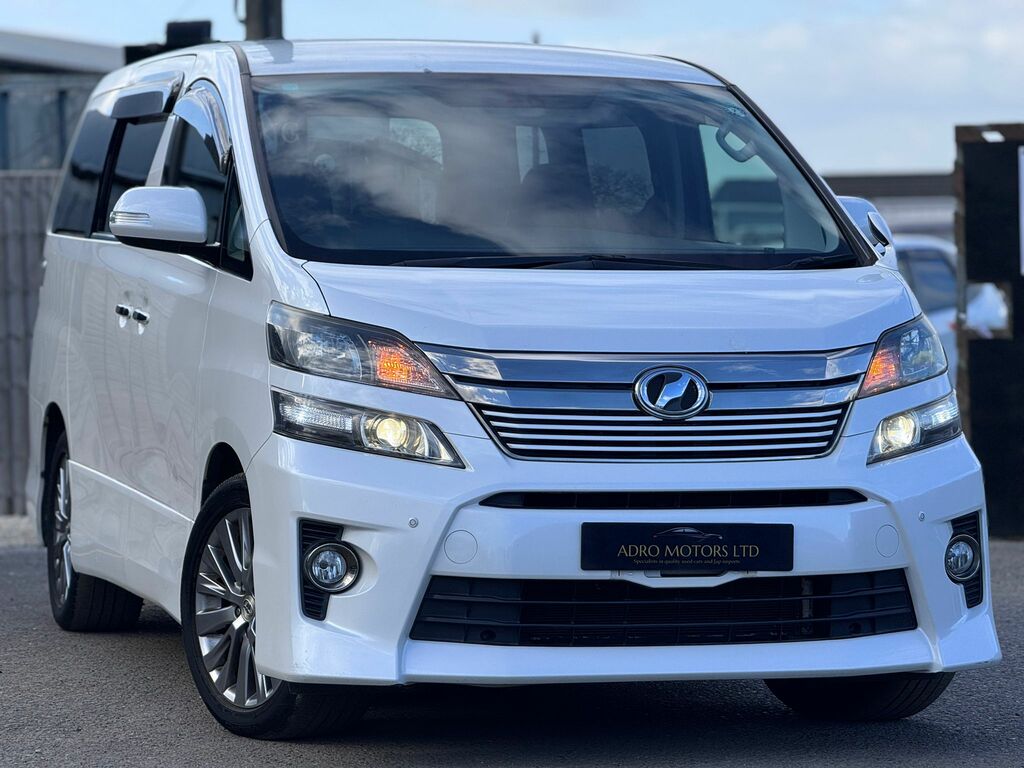 Toyota Vellfire Mpv  White #2