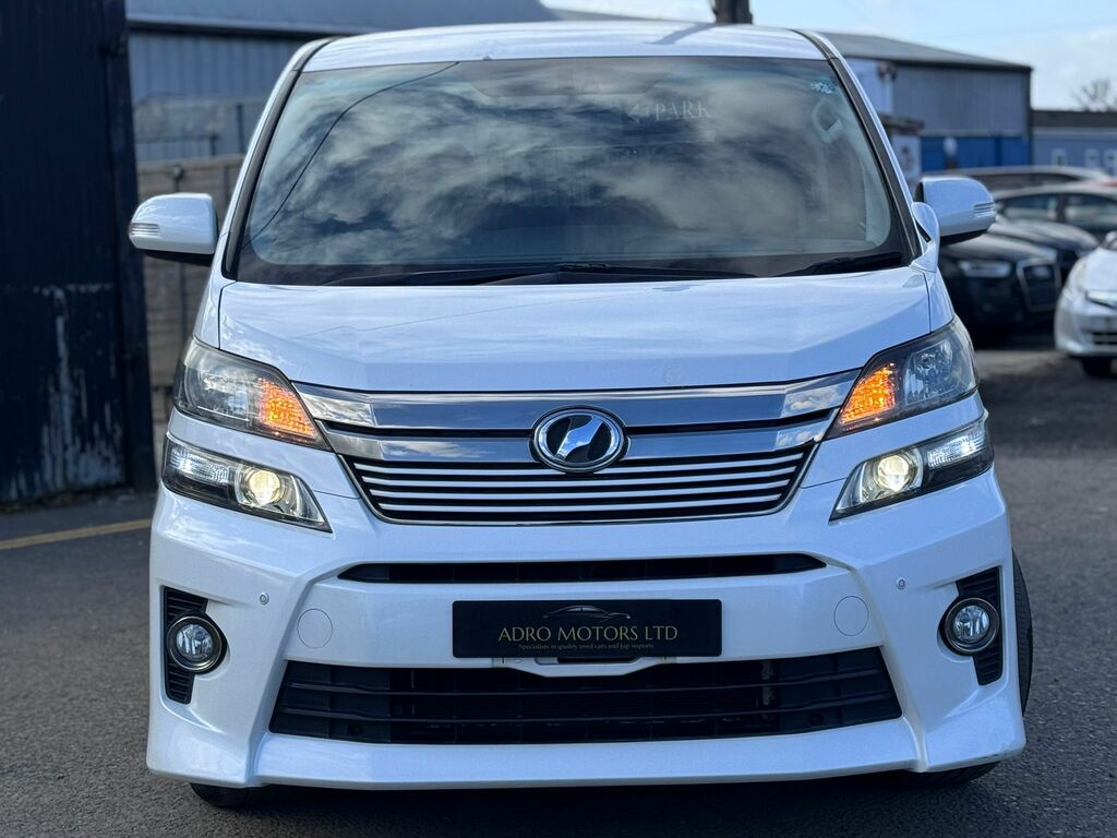 Toyota Vellfire Mpv  White #4
