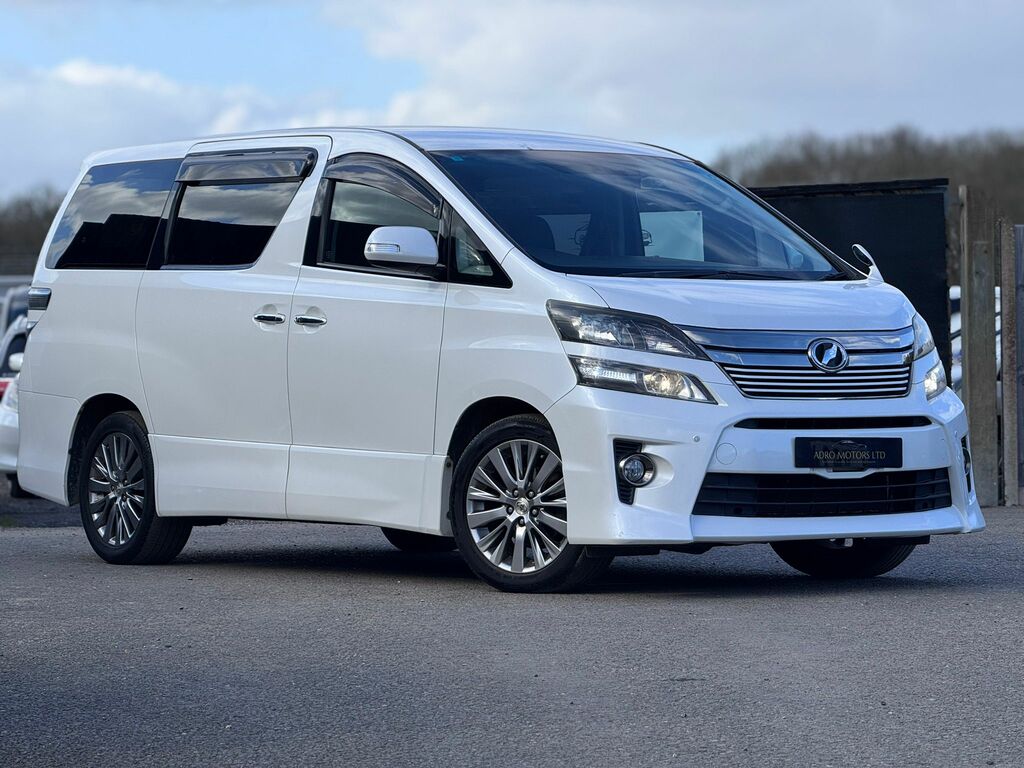 Toyota Vellfire Mpv White