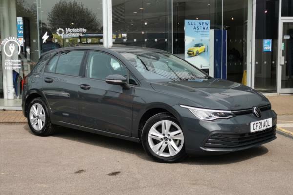 Volkswagen Golf 1.5 Etsi Mhev Life Hatchback Hybrid Dsg