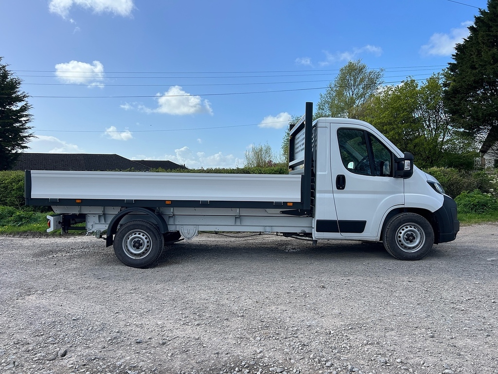 Citroen Relay Bluehdi 35 Enterprise CK26FUM White #2