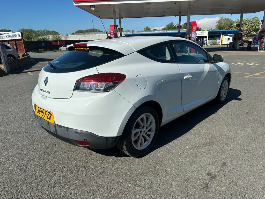 Renault Megane 1.5L Dynamique Tomtom White #3
