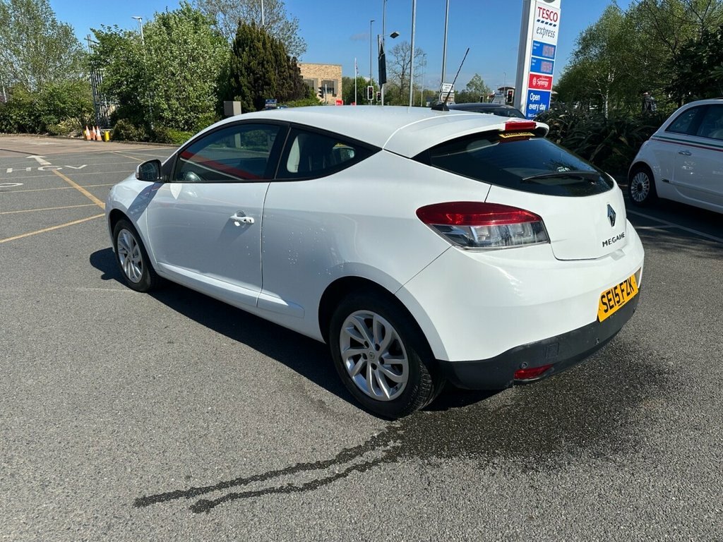 Renault Megane 1.5L Dynamique Tomtom White #5