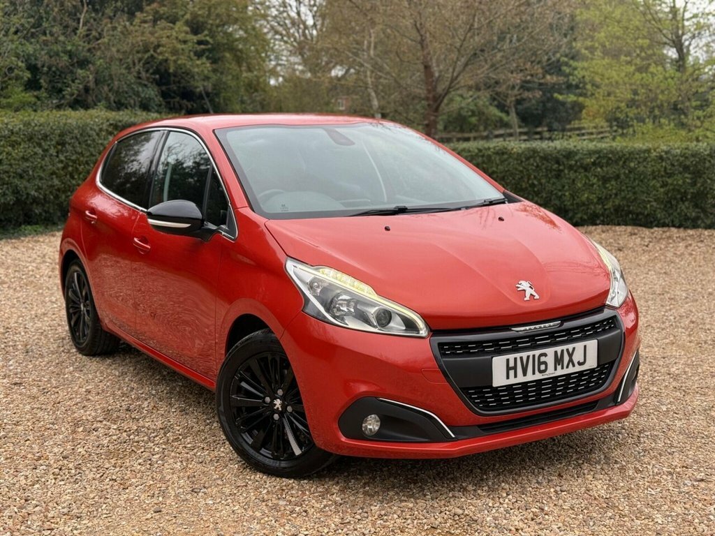 Peugeot 208 Hatchback Orange