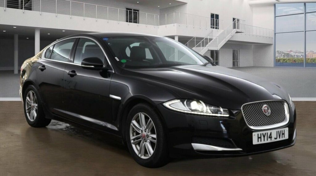 Jaguar XF Saloon Black