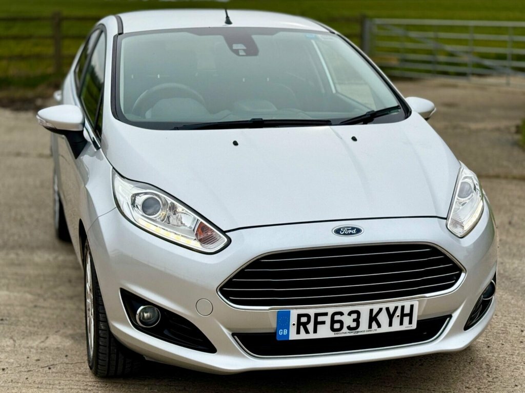 Ford Fiesta Hatchback RF63KYH Silver #6