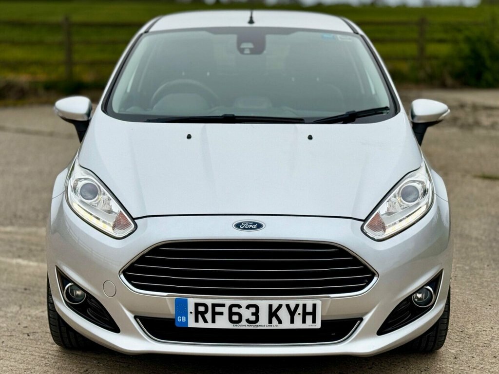 Ford Fiesta Hatchback RF63KYH Silver #3