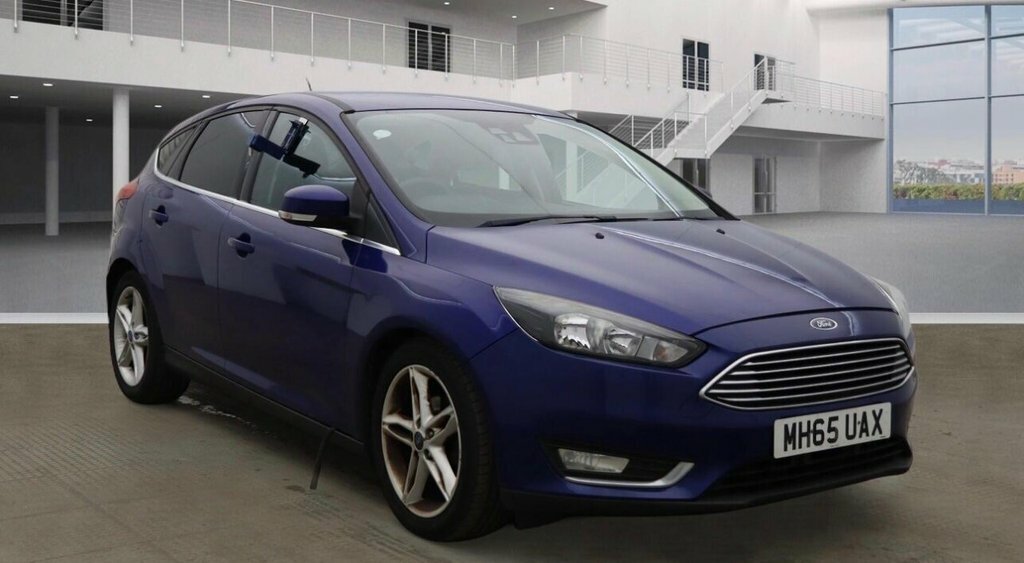 Ford Focus Hatchback Blue
