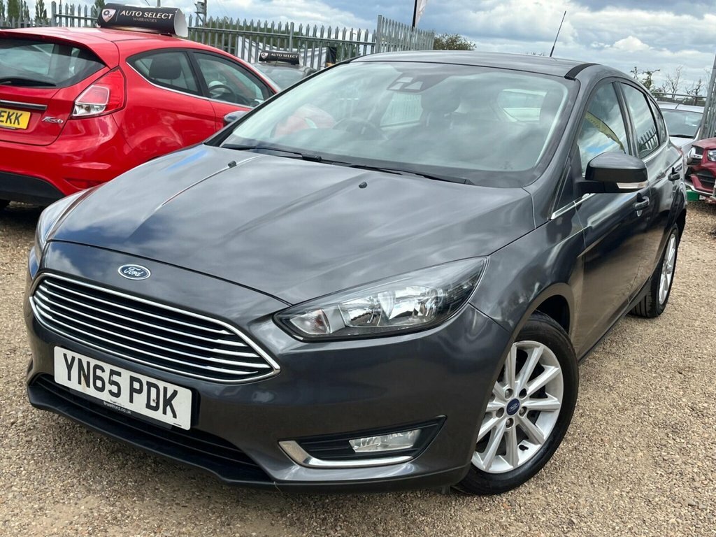 Ford Focus Hatchback YN65PDK Grey #3
