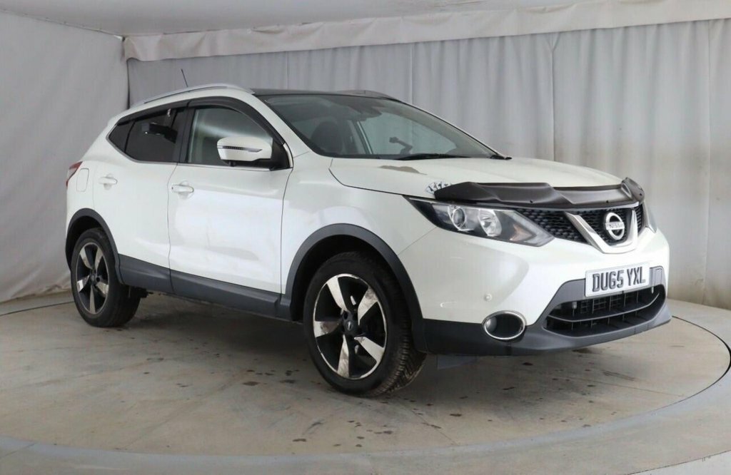 Nissan Qashqai Suv White