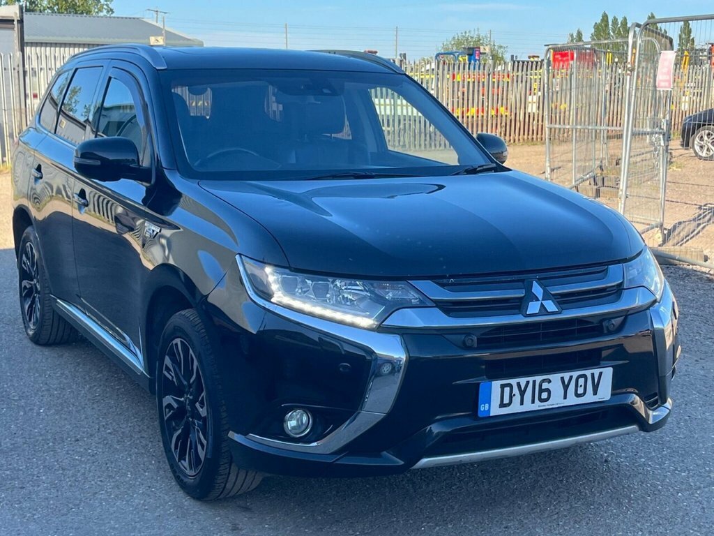 Mitsubishi Outlander Suv DY16YOV Black #6