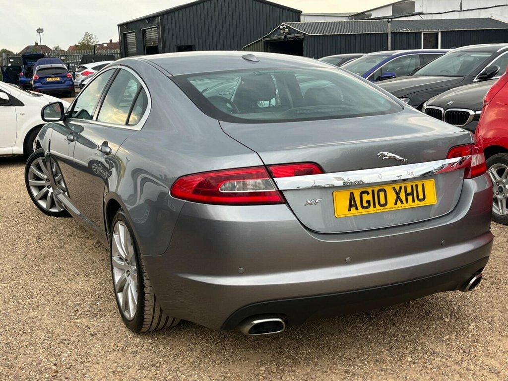 Jaguar XF Saloon AG10XHU Grey #4