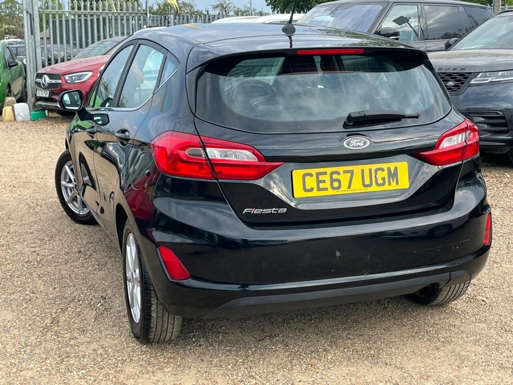 Ford Fiesta Fiesta Zetec CE67UGM Black #4