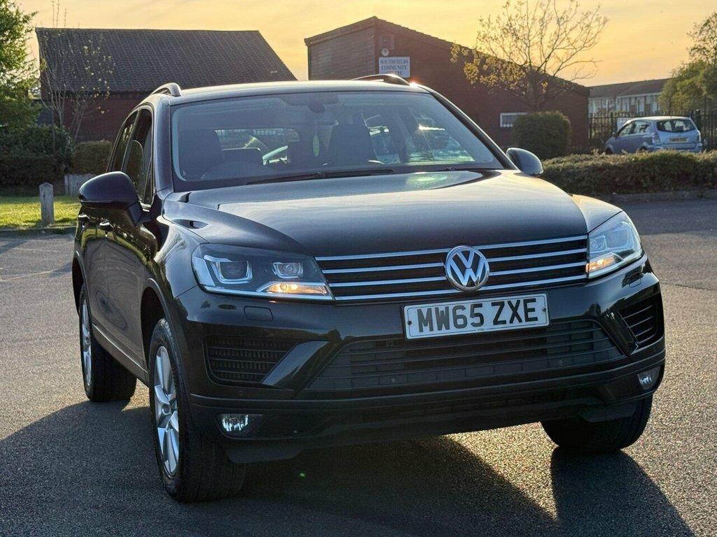 Volkswagen Touareg Suv MW65ZXE Black #6