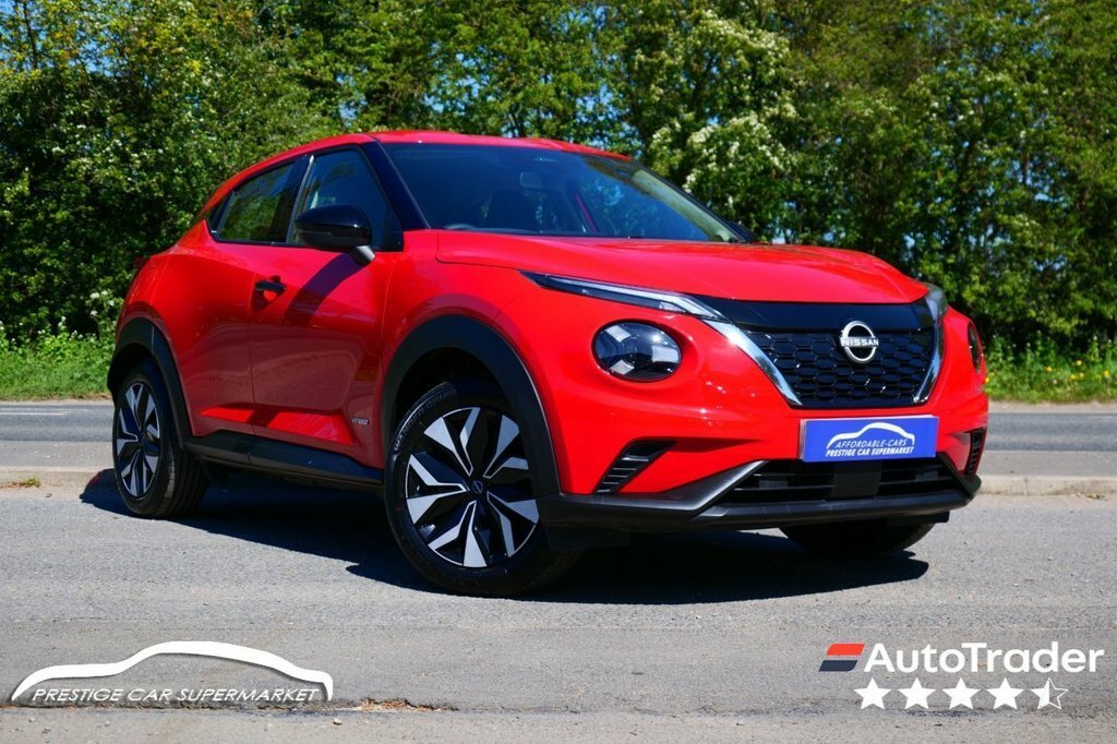 Nissan Juke 1.6L Acenta Premium Red