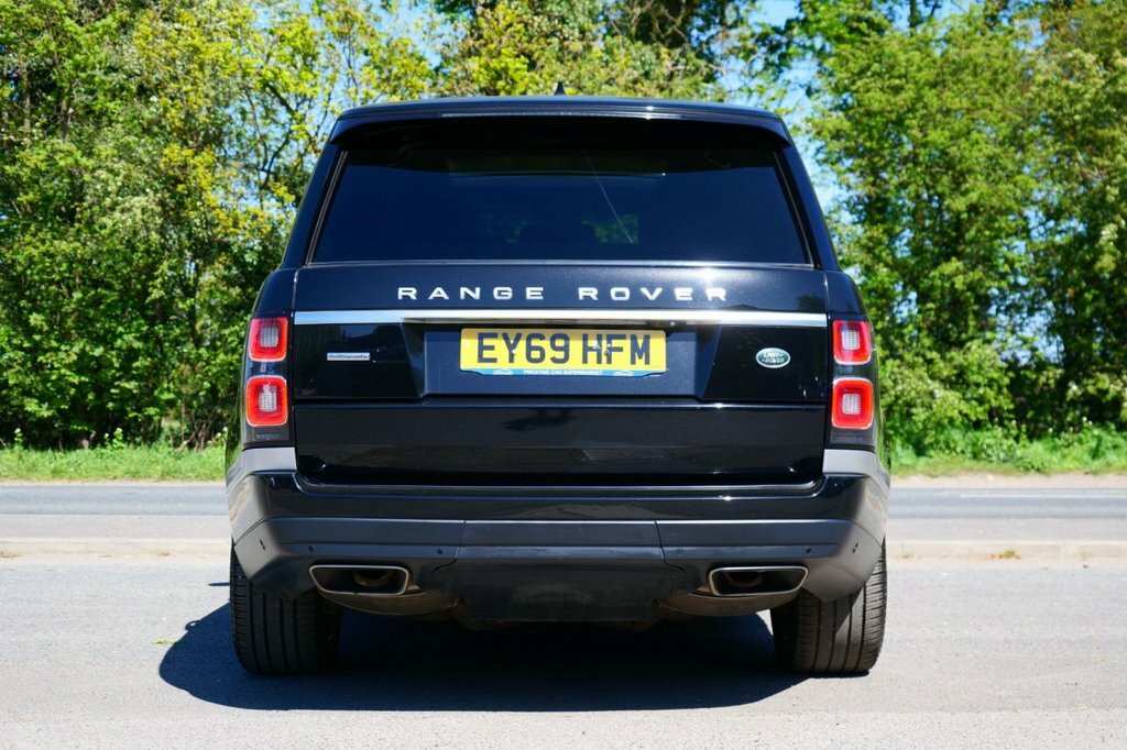 Land Rover Range Rover 3L Autobiography 5dr EY69HFM Black #5