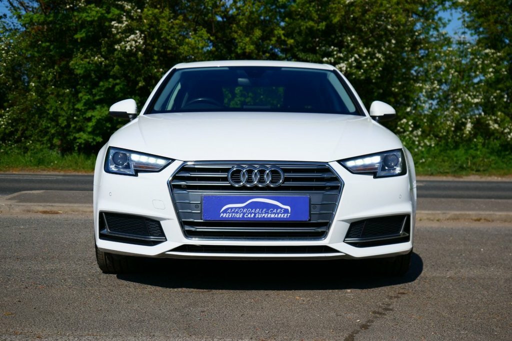 Audi A4 Saloon YF19OKV White #4