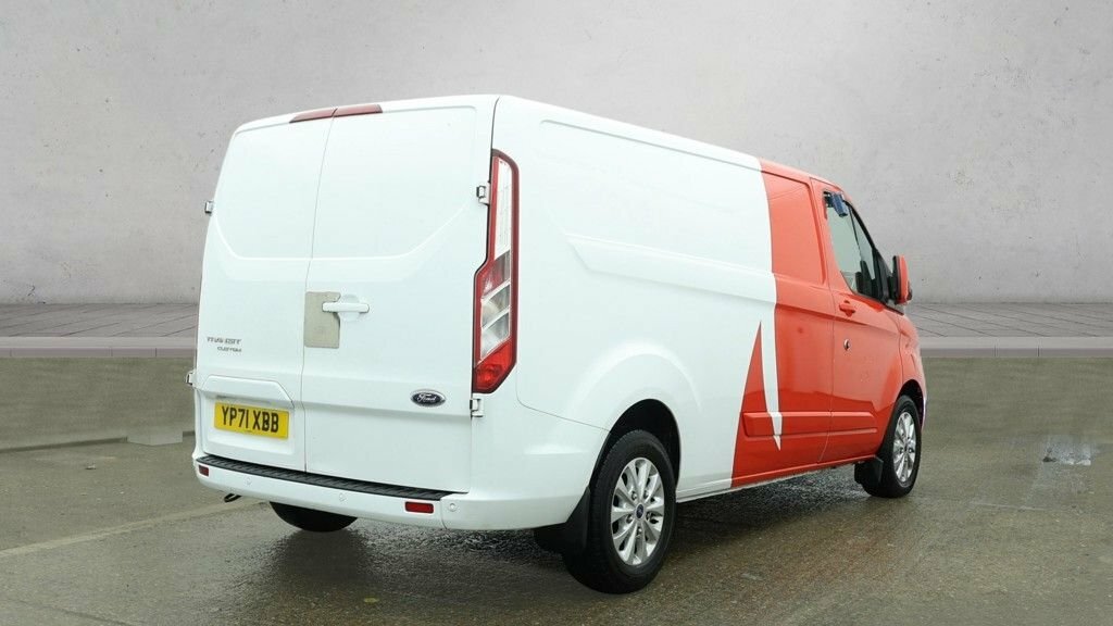 Ford Transit Custom 2L Limited YP71XBB White #2