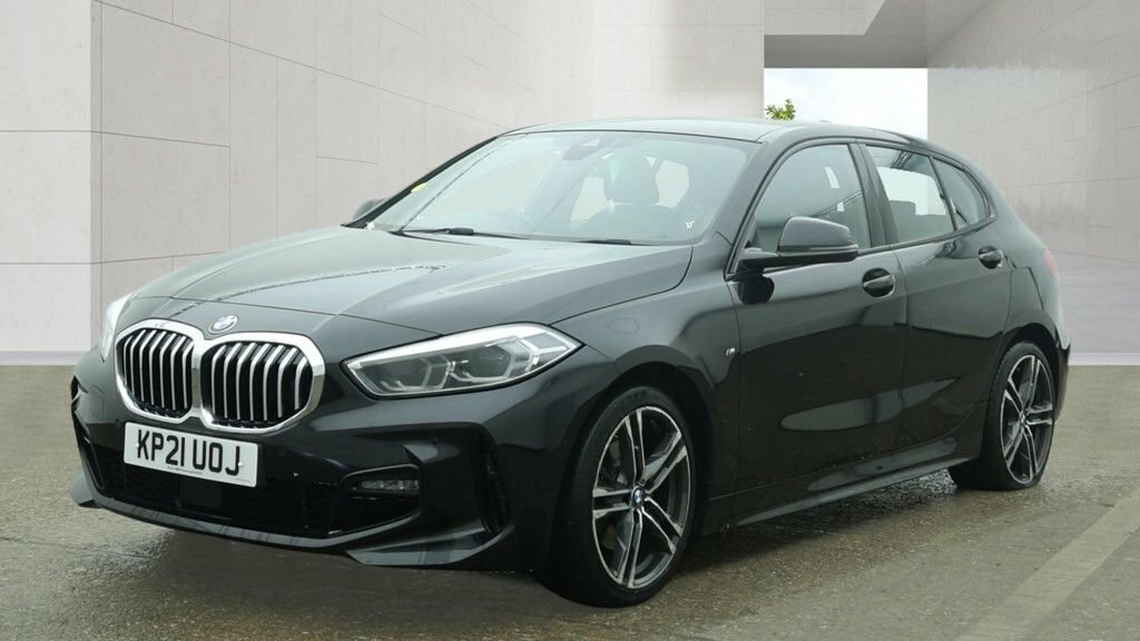 BMW 1 Series 1.5L M Sport KP21UOJ Black #4
