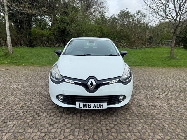 Renault Clio 1.2 16V Dynamique Nav Hatchback White #2