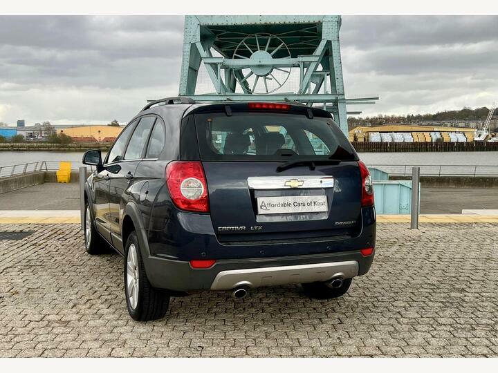 Chevrolet Captiva Lt 7S Vcdi A Grey #6