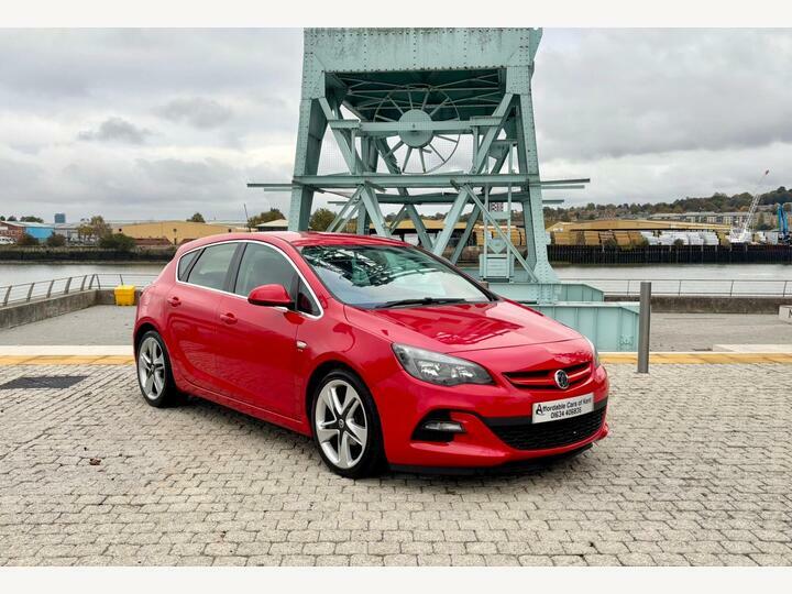 Vauxhall Astra 1.4I Turbo Limited Edition Euro 6 Red